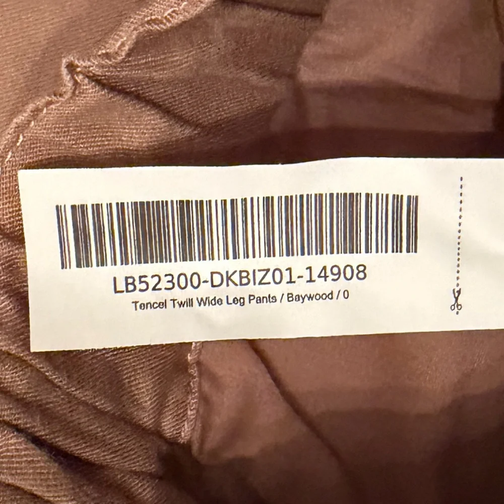 NWT Quince Women’s Drapey Twill Pleated Trouser Boxwood Brown Sz 0